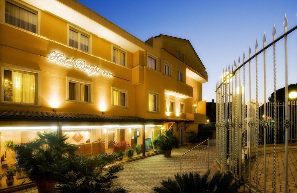 Bright Hotel Rom